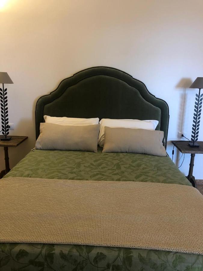 Dimora Le Ginestre Adults Only Bed & Breakfast Fasano Exterior photo