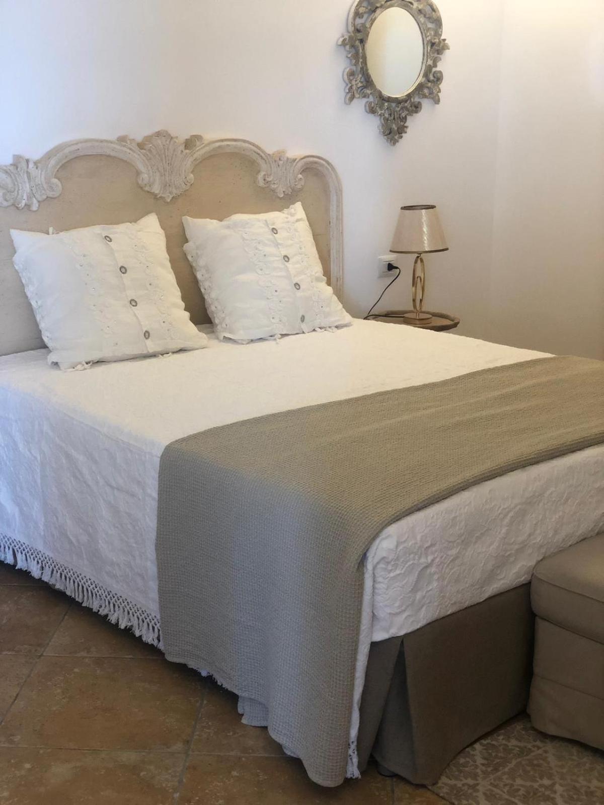 Dimora Le Ginestre Adults Only Bed & Breakfast Fasano Exterior photo
